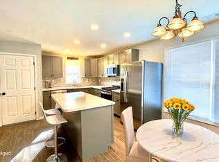 1369 W Garden Rd, Vineland, NJ 08360