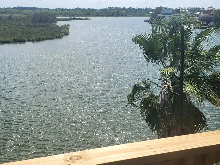Scenic Dr — Photo 6