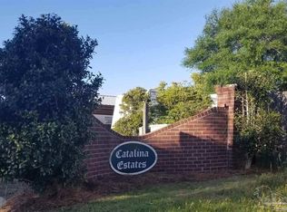 117 Gladiola Dr, Pensacola, FL 32506