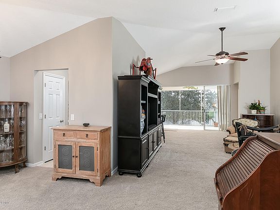 4th image of 700 Trotter Ln APT 201
