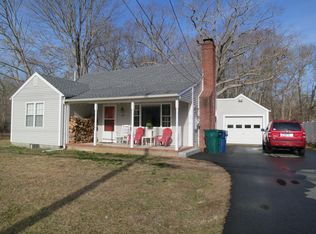 52 Boston Post Rd, Old Lyme, CT 06371