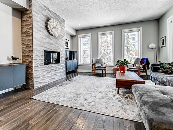 3rd image of 100 E Burma Star Rd SW