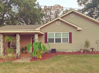 819 E Cedar Rock St, Pickens, SC 29671