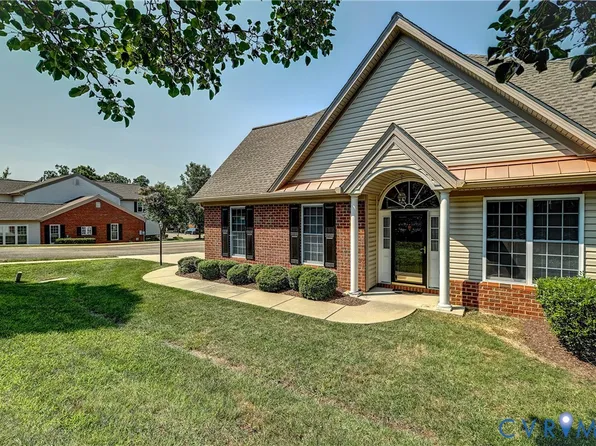 5046 Lewisetta Dr, Glen Allen, VA 23060