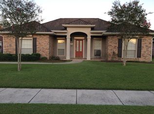 209 Riverside Dr, Berwick, LA 70342