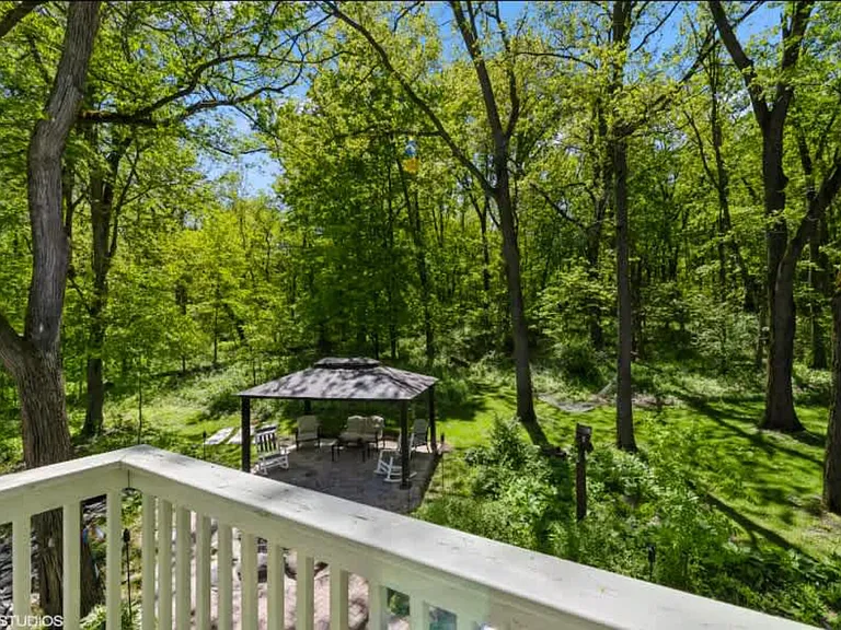 N2806 Walden Ln — Photo 45