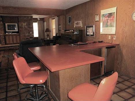 5th image of 2634 Chateau Dr
