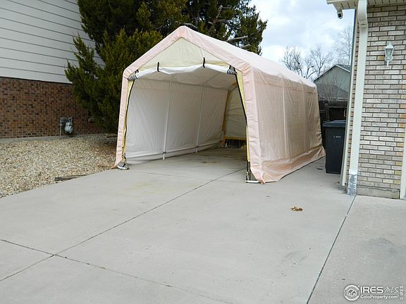 3rd image of 857 Scotch Elm Dr