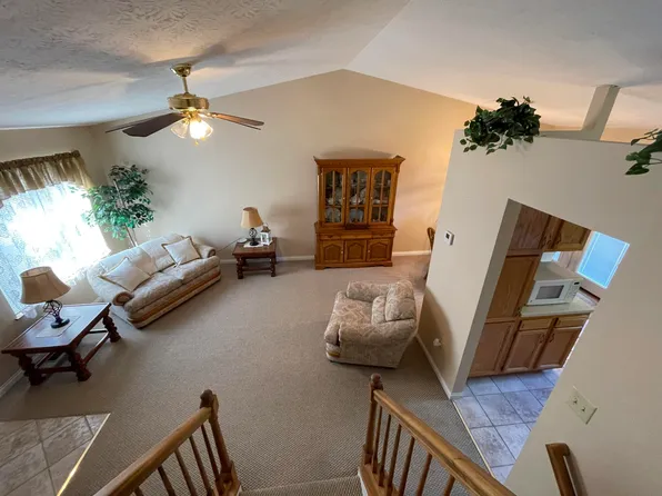 235 Redwood Dr, Dry Ridge, KY 41035