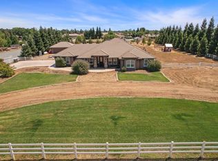 13015 Saddle Crest Cir, Galt, CA 95632