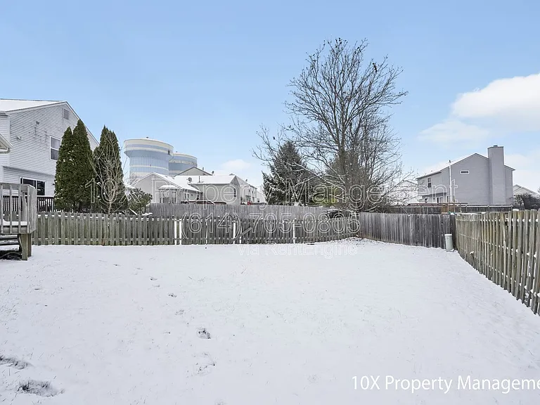 7224 Candlestone Dr — Photo 23