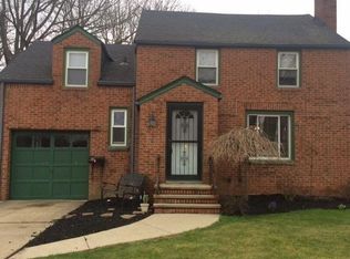 7271 Craigmere Dr, Middleburg Heights, OH