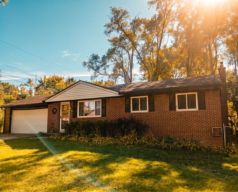 1st image of 308 Skydale Dr