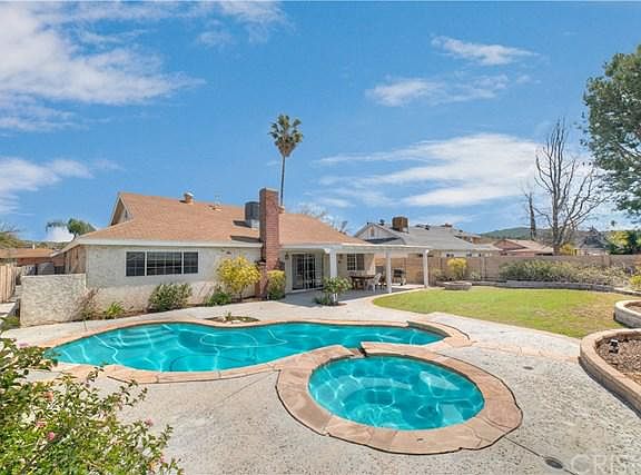 2nd image of 27179 Bonlee Ave
