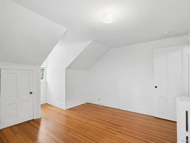 208A Wheatley Rd — Photo 23