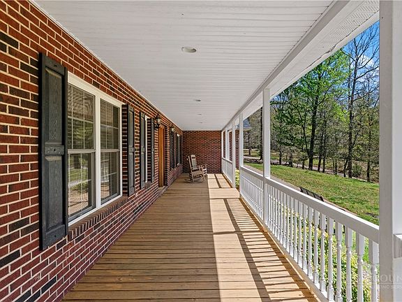 5th image of 1381 Foster Payne Road