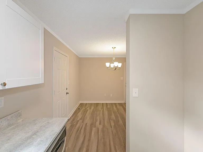 4970 Hiram Lithia Springs Rd — Photo 9