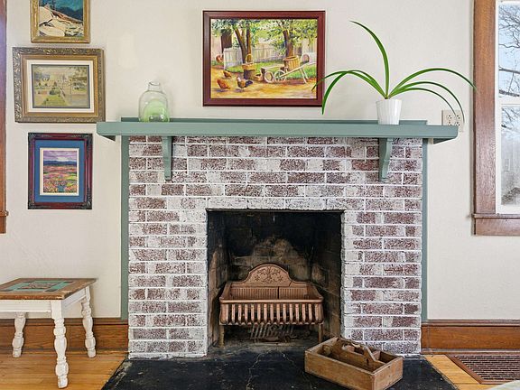 9th image of this home