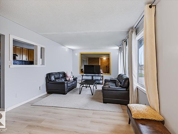 4th image of 12919 135th Ave NW