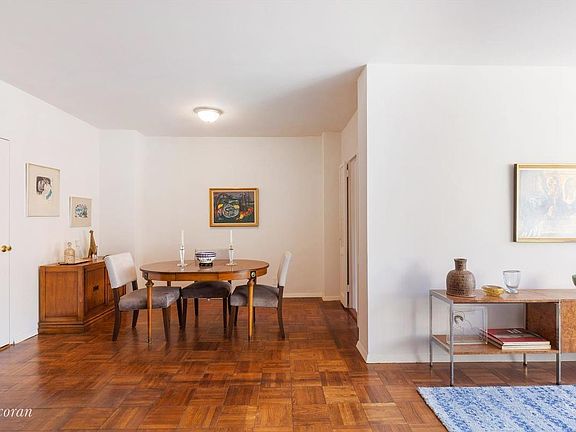 4th image of 8 E 83rd St APT 8E