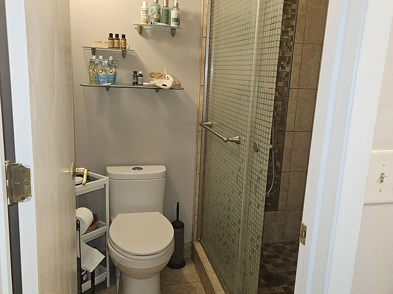 10511 Cedar Lake Rd — Photo 16