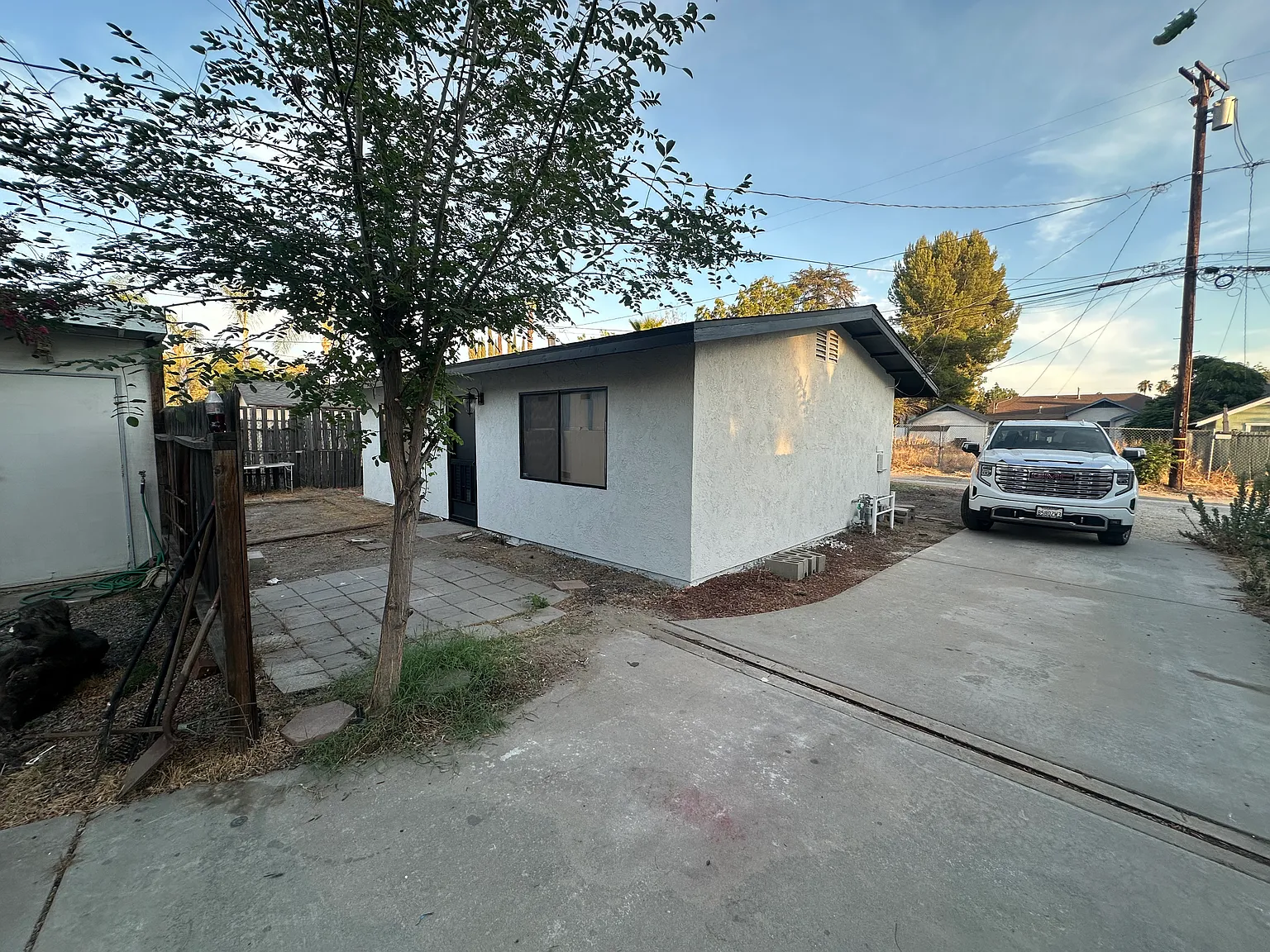 1 bed, 610 sqft, $1,950 — Photo 3