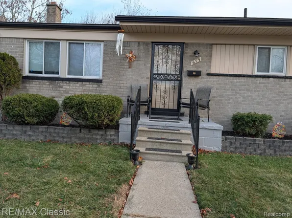 679 Linda Vista Dr, Pontiac, MI 48342