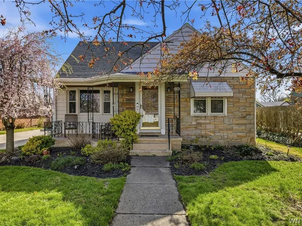 1281 87th St, Niagara Falls, NY 14304