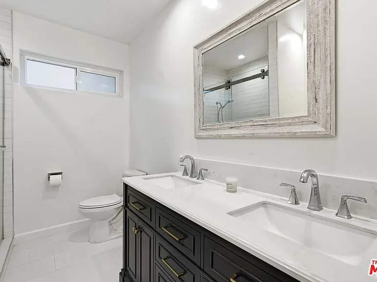 324 S Elm Dr #101 — Photo 22