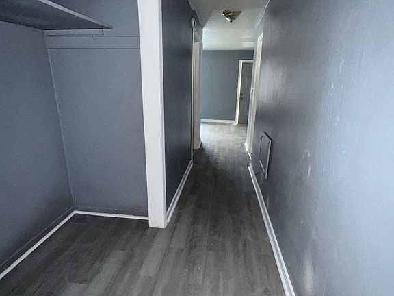 4th image of 1412 Arthur Ave