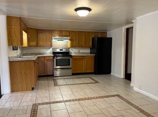 112 1st St #2, Lock Haven, PA 17745