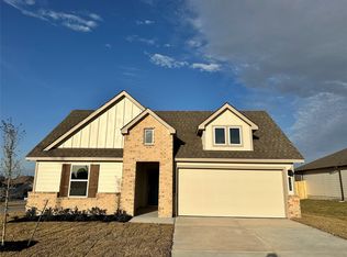 1724 San Jacinto Dr, Brenham, TX 77833