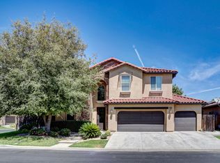 11305 N Via Ventana Way, Fresno, CA