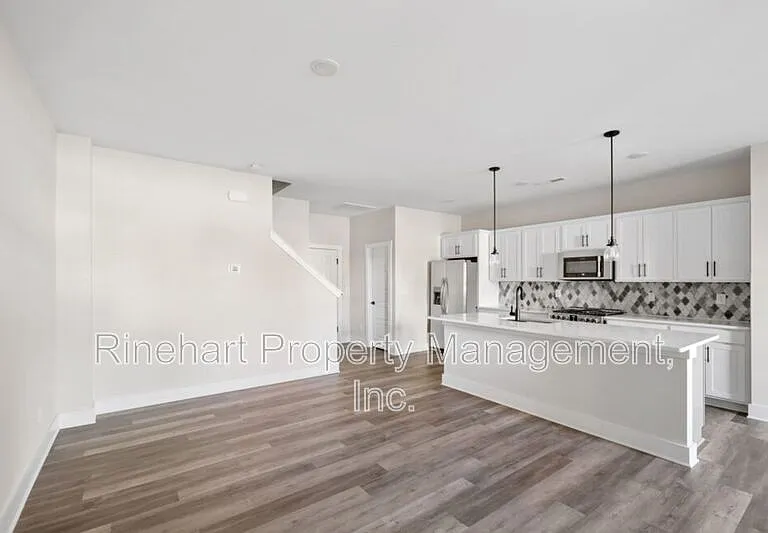 380 Ginsberg Rd — Photo 7