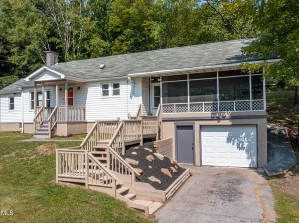 859 Route 22, Hollidaysburg, PA 16648