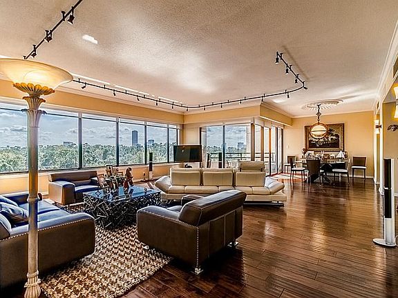 2nd image of 101 Westcott St #513