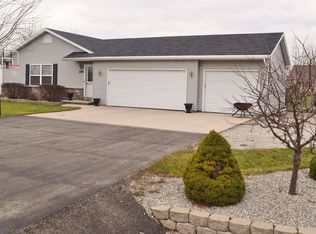 W2302 Block Rd, Appleton, WI 54915