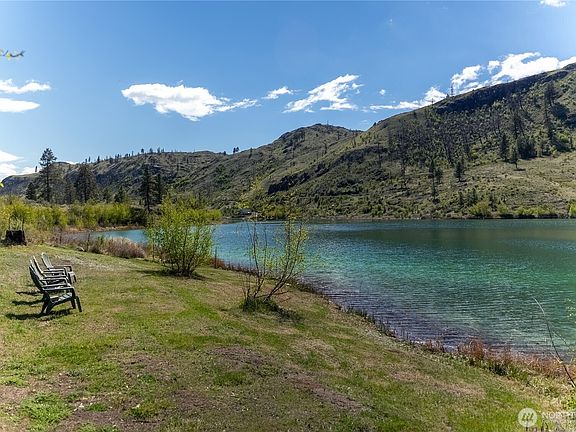3rd image of 26 Alkali Lake Road