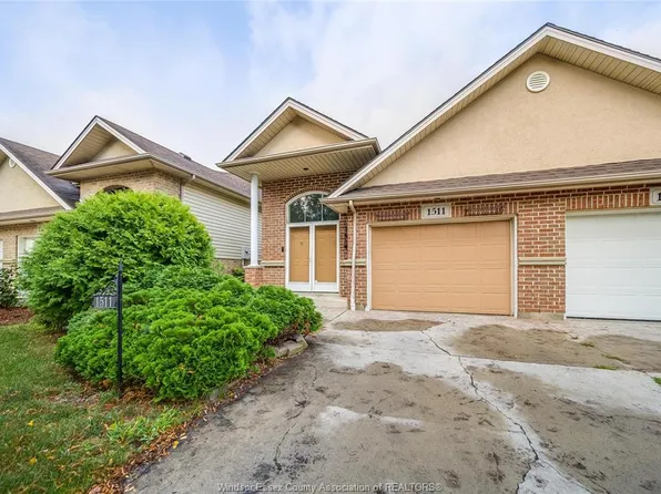 1511 Chateau Ave, Windsor, ON N8P 1M3