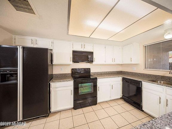 4th image of 4722 N Leticia Pl
