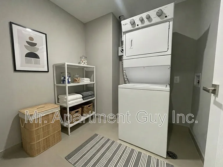 155 Hagar St #102 — Photo 5