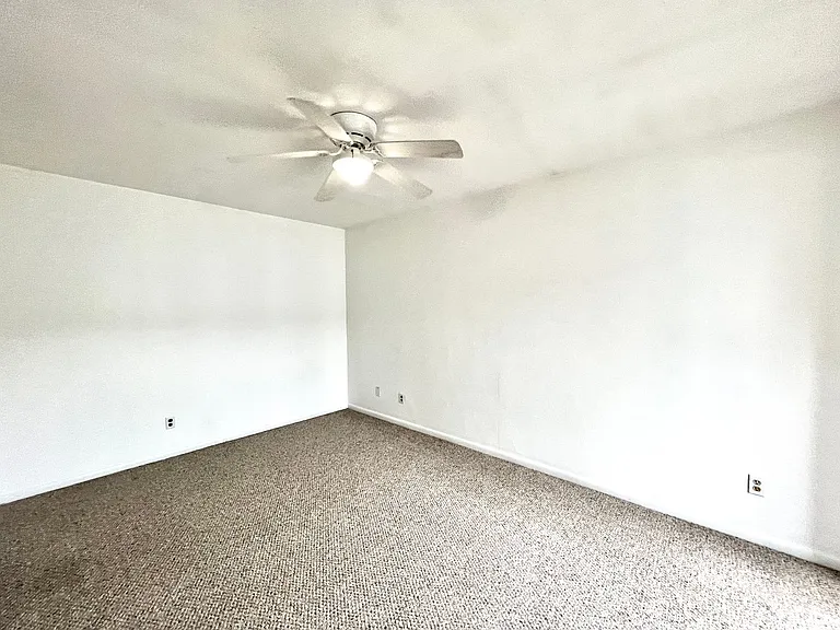 622 Pinewood Dr — Photo 12