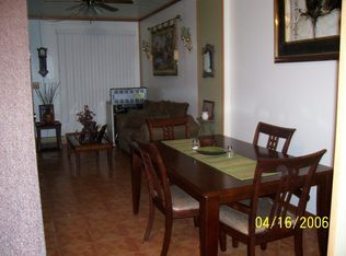 558 Gordon St, Reading, PA 19601