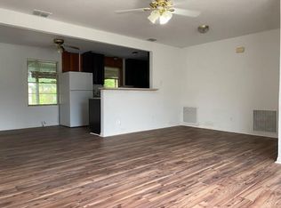 806 E Randall St, Beeville, TX 78102