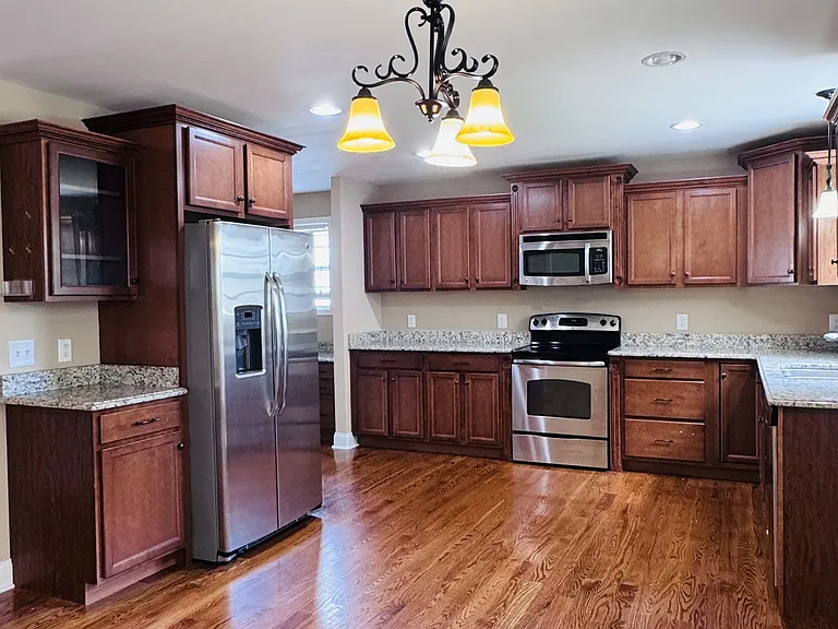 2469 Senseney Dr — Photo 8