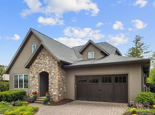 59 Chantilly Dr, Asheville, NC 28804