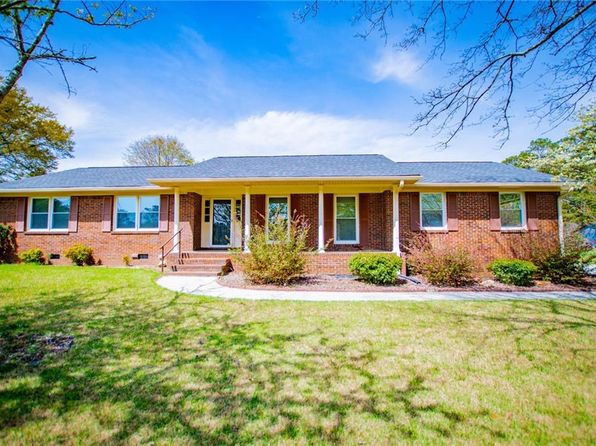 45 Alvin Dr, Carrollton, GA 30117