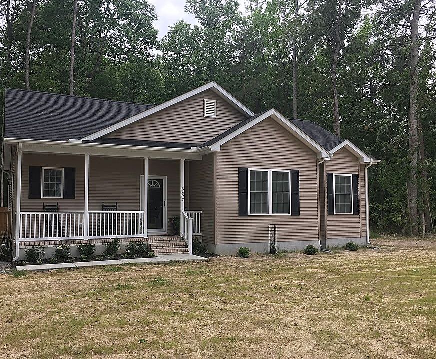 1st image of 5497 Foxshire Dr