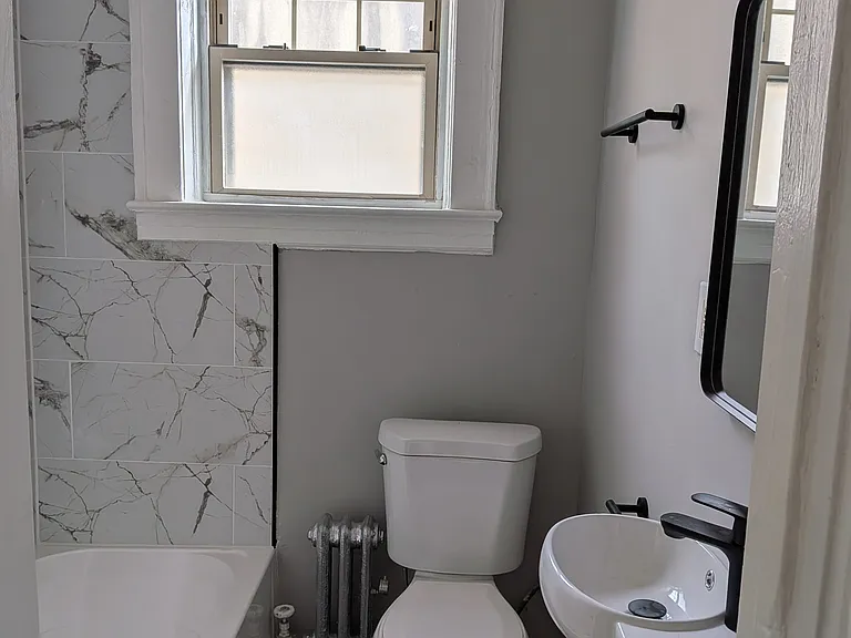 382 Bloomfield Ave — Photo 13