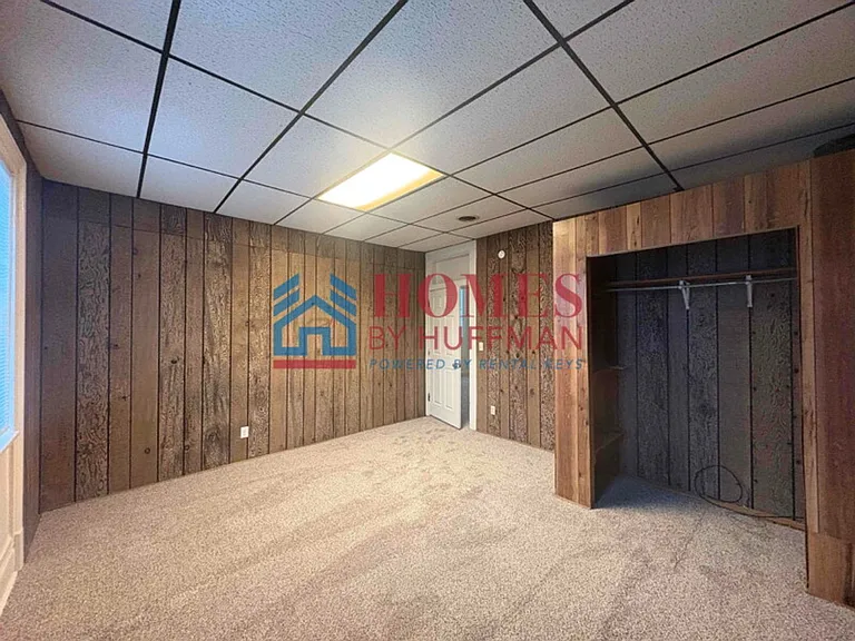 1310 W Delaware St — Photo 9